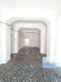 Attività commerciale in Affitto
