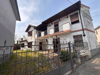 Alagna, Via Roma, 1