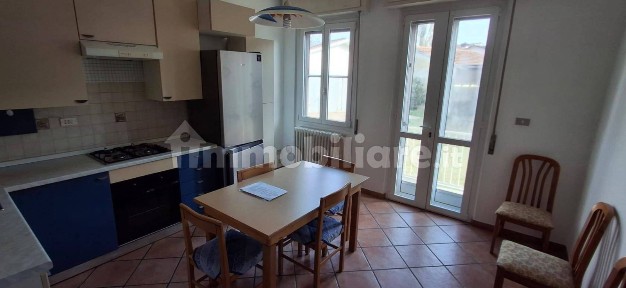 Terratetto plurifamiliare 90 m², buono stato, Mirabello - Scala, Pavia