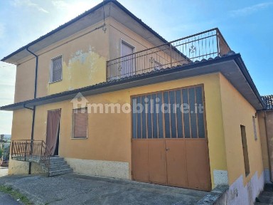 Terratetto unifamiliare frazione Casa Barbieri 24, Montù Beccaria