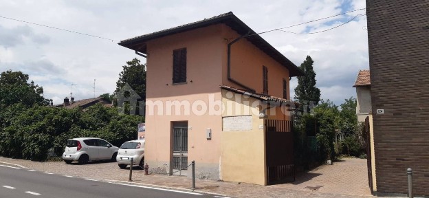 Terratetto unifamiliare via Roma 35, Centro, Sannazzaro de' Burgondi