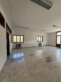 Ufficio - Studio in Affitto
