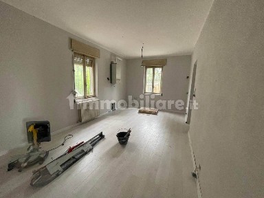 Terratetto unifamiliare 100 m², ottimo stato, Rondo Carducci, Medassino, Voghera