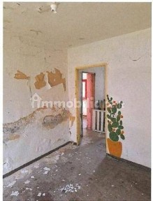 Casa indipendente all'asta via Guglielmo Marconi, 23, Rea