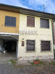 Terratetto plurifamiliare località sartorona 33, Sartorona, Pieve Porto Morone