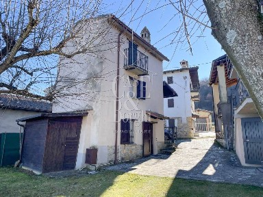 Terratetto unifamiliare 167 m², buono stato, Zavattarello