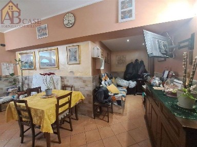 Gambolò, via mazzini, 8
