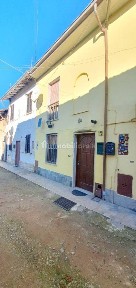 Terratetto unifamiliare 105 m², buono stato, Camporinaldo, Miradolo Terme