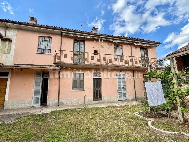 Terratetto unifamiliare via san martino, 19, Centro, Mortara