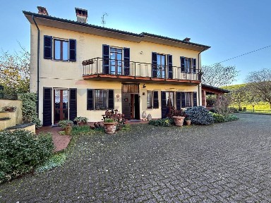 Terratetto unifamiliare 375 m², buono stato, Casanova Lonati