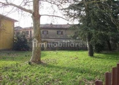 Casa indipendente all'asta via Roma, 25, Semiana
