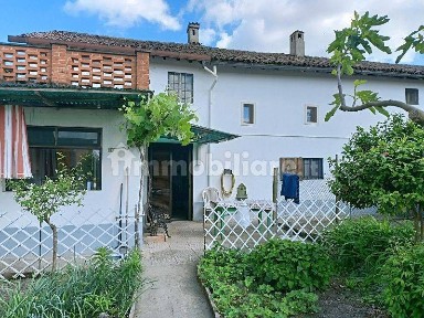Terratetto unifamiliare 200 m², buono stato, Centro, Mortara