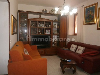 Terratetto unifamiliare 91 m², ottimo stato, Centro, Mortara