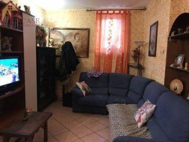 Gambolò, Via Mazzini, 8