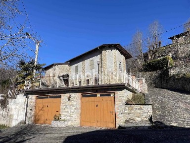 Terratetto unifamiliare frazione Casa Lazzati 11, Romagnese