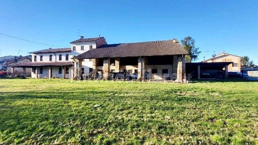 Terratetto unifamiliare via Po, Gerola Nuova, Casei Gerola