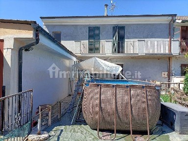 Terratetto unifamiliare 140 m², buono stato, Centro, Mortara