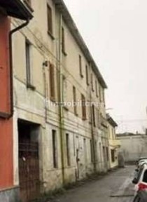 Casa indipendente all'asta via Bernardino Girardi e via Francesco Maggi 12/14/16, 12, Vigevano