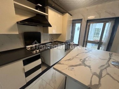Terratetto unifamiliare 180 m², buono stato, Confienza