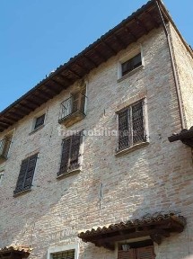 Terratetto unifamiliare 280 m², da ristrutturare, Casei, Casei Gerola