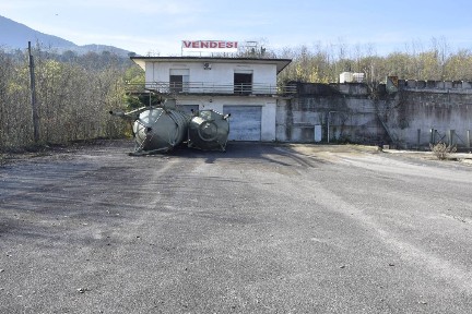 Magazzino - Deposito in Vendita