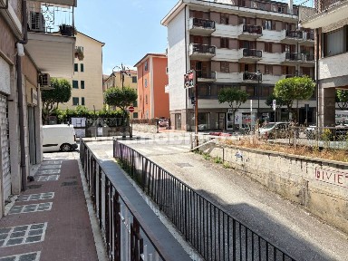 Avellino, Corso Europa, 80