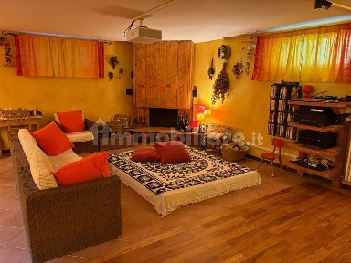 Loft via di Romagna 134, Scorcola, Trieste