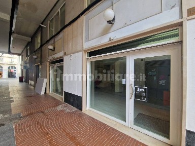 Avellino, Corso Vittorio Emanuele, 53