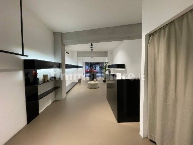 Avellino, Corso Europa, 21