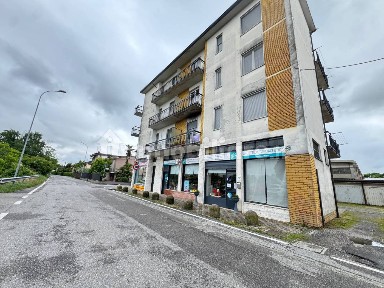 Attività commerciale in Affitto