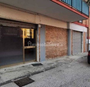 Avellino, Via Scotellaro 30