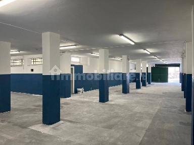 Magazzino - Deposito in Affitto