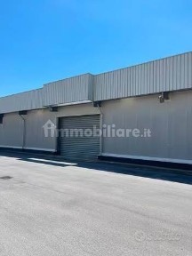 Magazzino - Deposito in Affitto