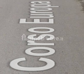Magazzino all'asta corso Europa, San Cataldo