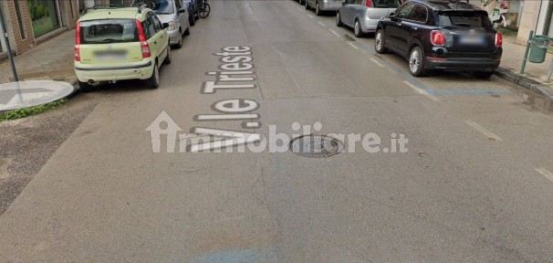 Magazzino all'asta viale Trieste 124, Caltanissetta