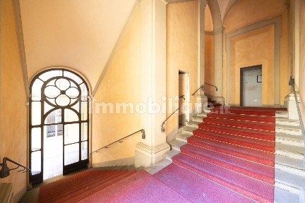 Negozi - locali commerciali e Appartamenti di nuova costruzione a Bologna