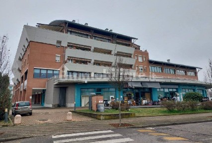 Locale commerciale in Vendita
