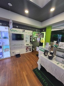 Locale commerciale in Vendita