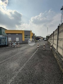 Magazzino - Deposito in Affitto