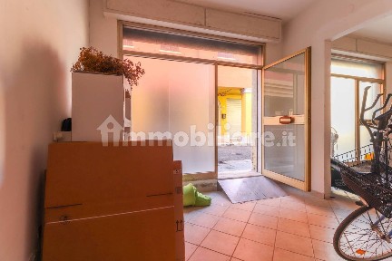 Locale commerciale in Vendita