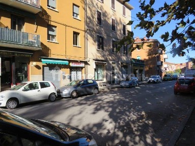 Locale commerciale in Vendita