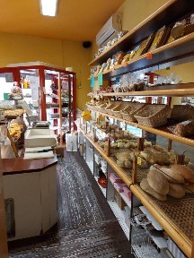 Locale commerciale in Vendita