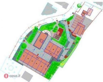 Locale commerciale con laboratorio in Vendita