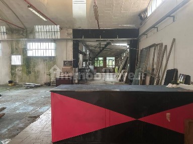 Laboratorio in Vendita