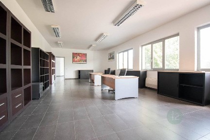 Attività commerciale in Affitto