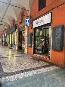 Tabaccheria in Vendita