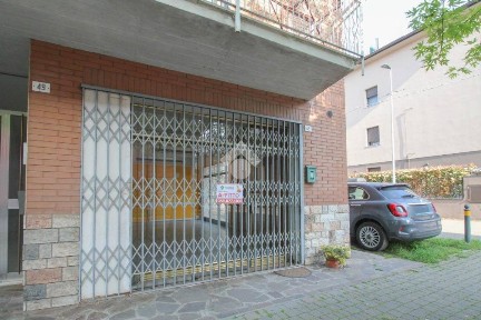 Locale commerciale in Affitto