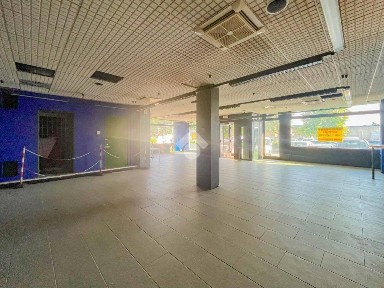 Locale commerciale in Affitto