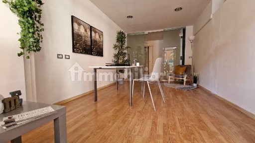 Locale commerciale in Affitto