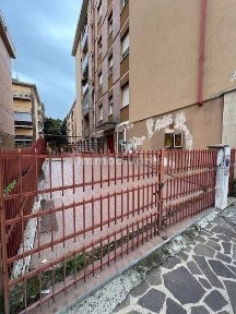 Locale commerciale in Affitto